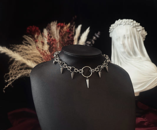 Asteria Choker